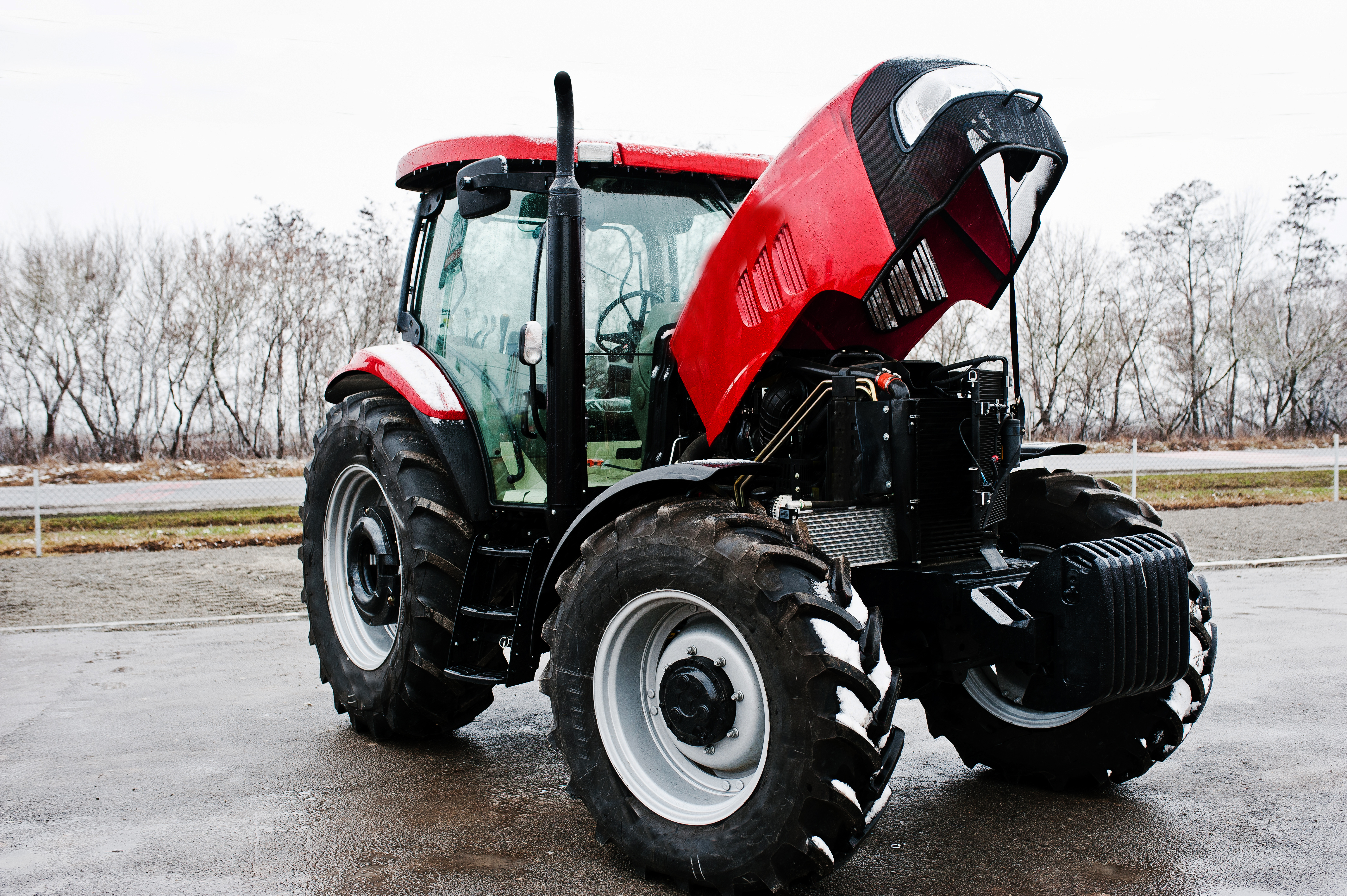Compact Agricultural Tractors Market Size and Forecast
