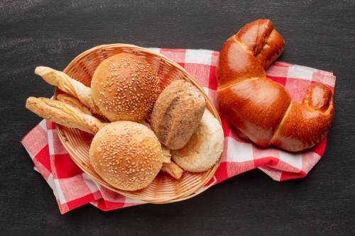 Global Bread and Rolls Market: Evolving Consumer Preferences and Product Innovation