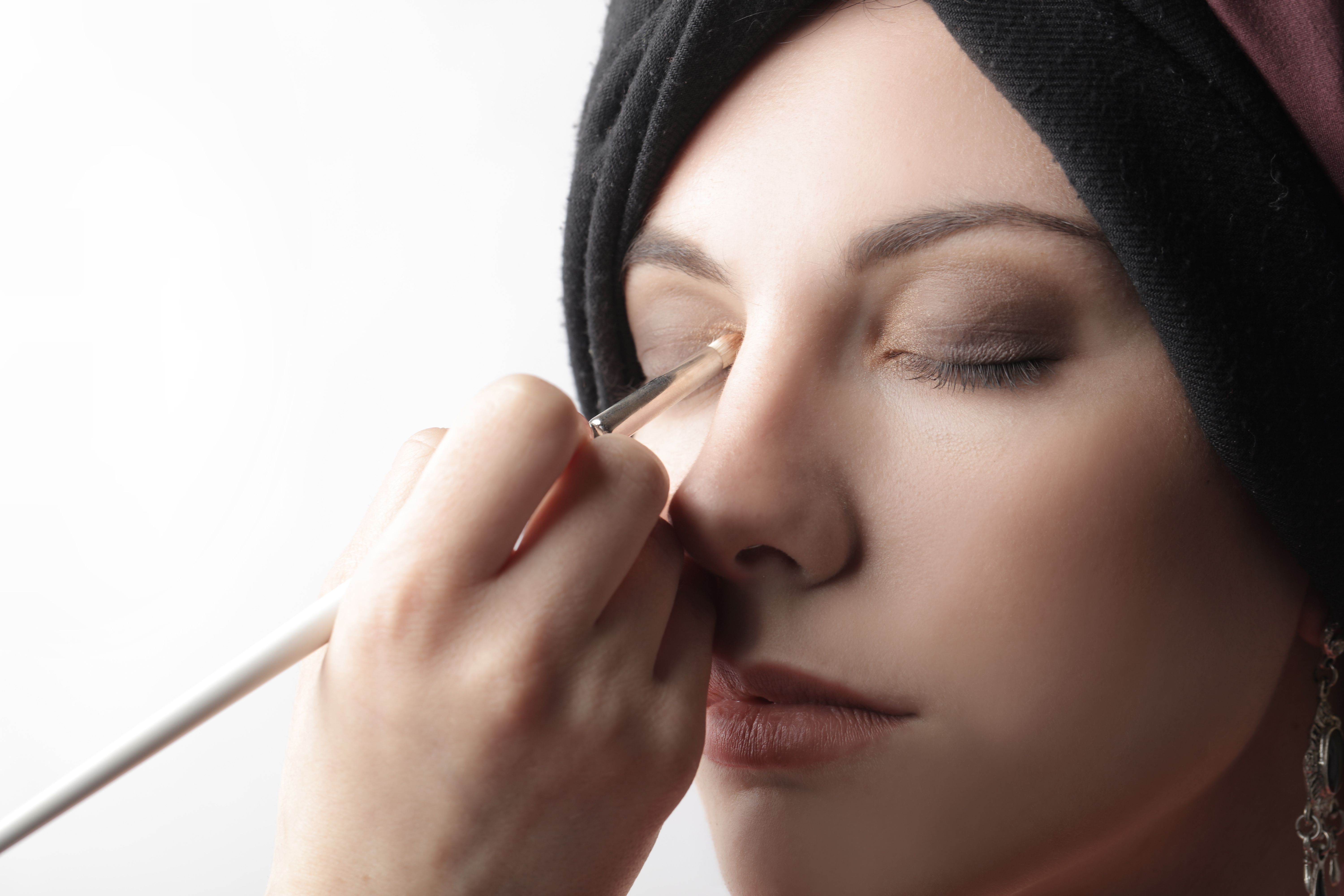 Eye Contour Market: Industry Analysis and Forecast