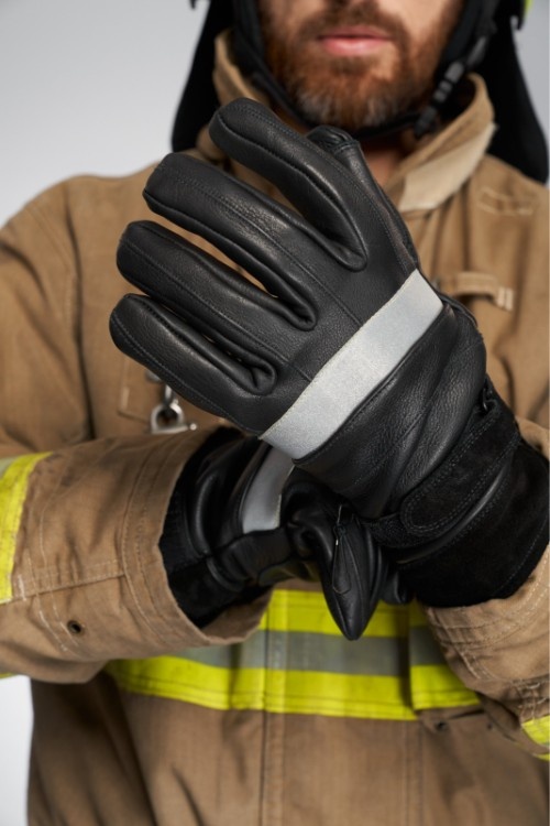 Japan Protective Gloves Market Advancing Workplace Safety and Industrial Protection