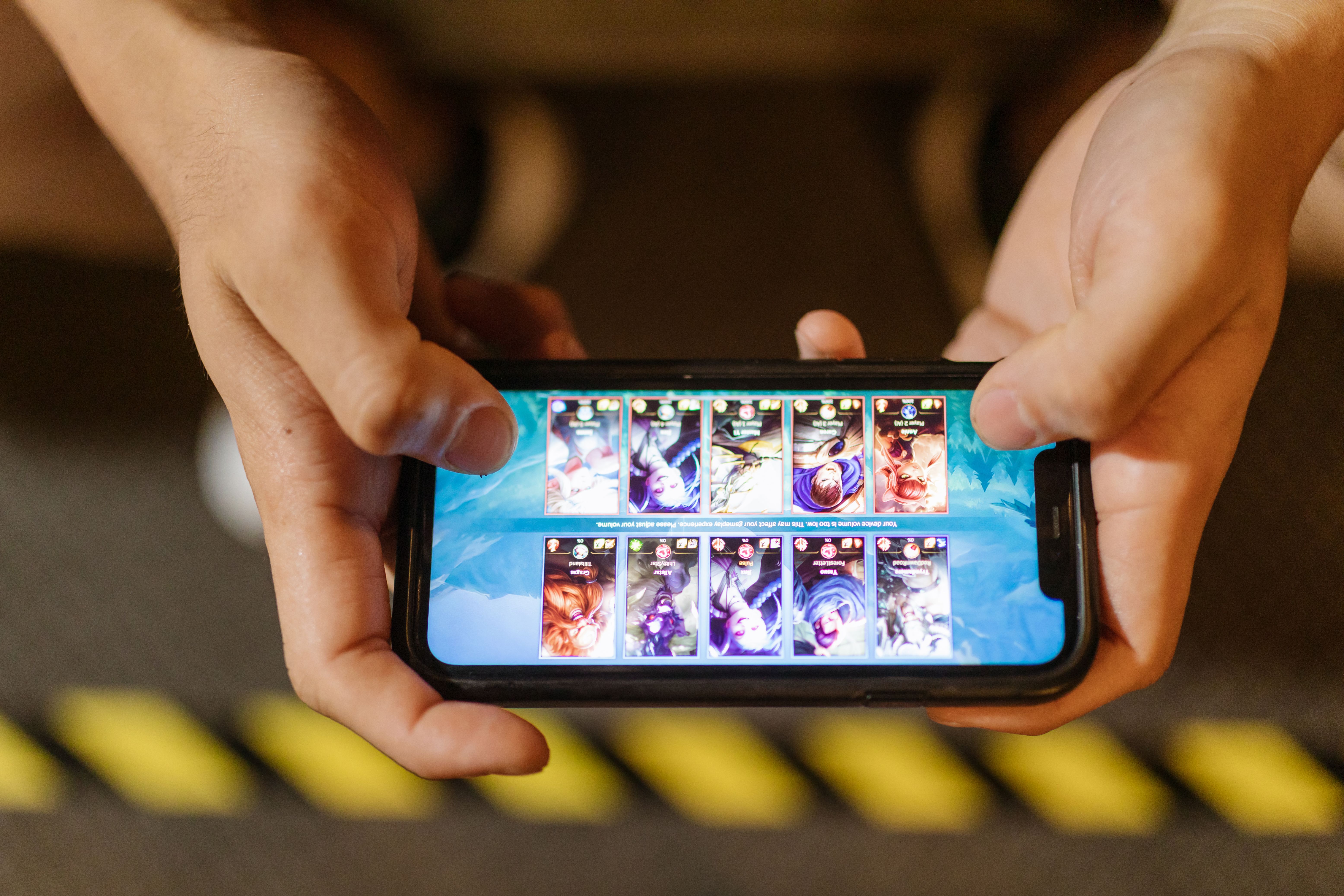 Global Mobile Games Market | Size, Share, Trends & Forecast