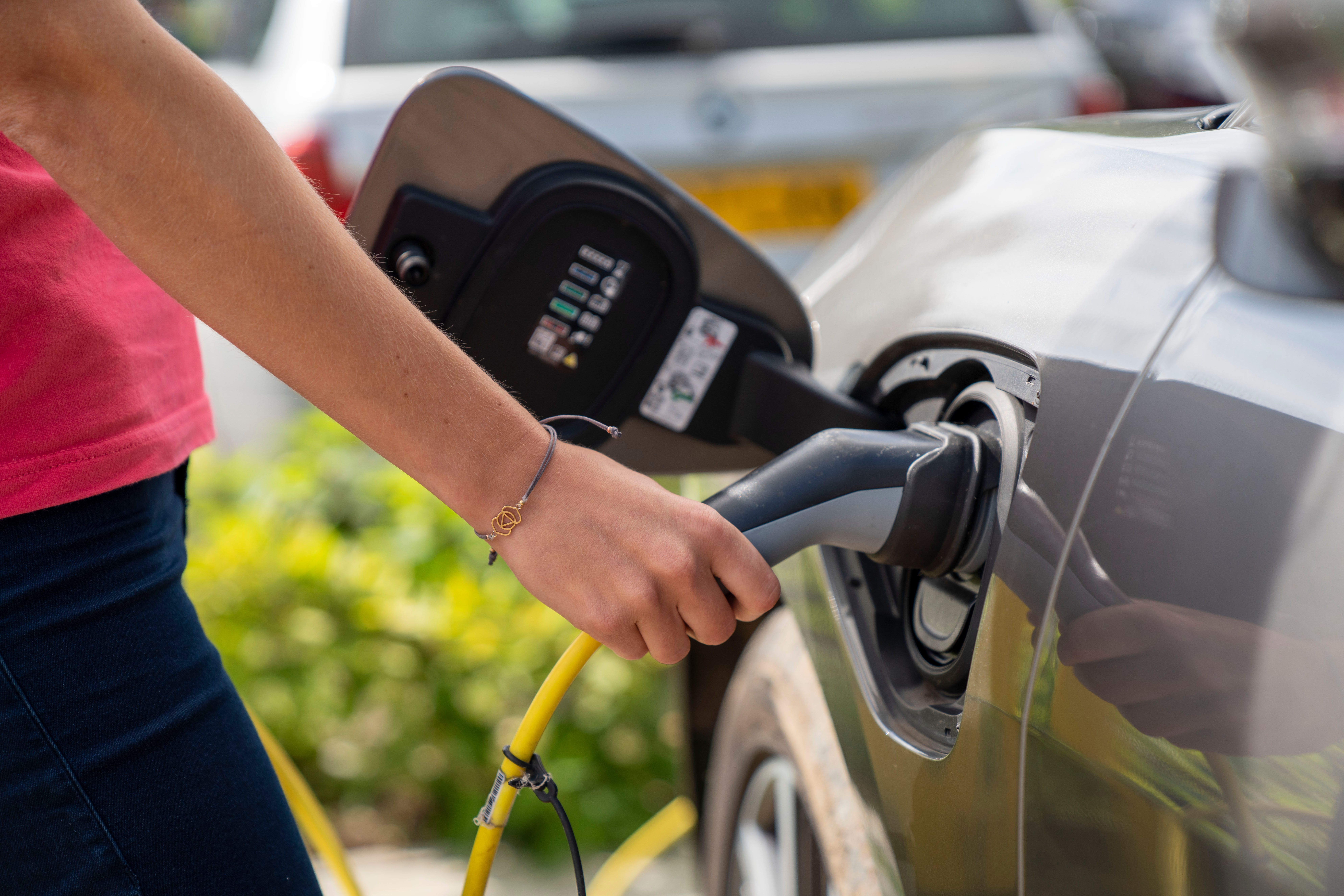 Global Automotive Connectors Market Insights and Future Outlook