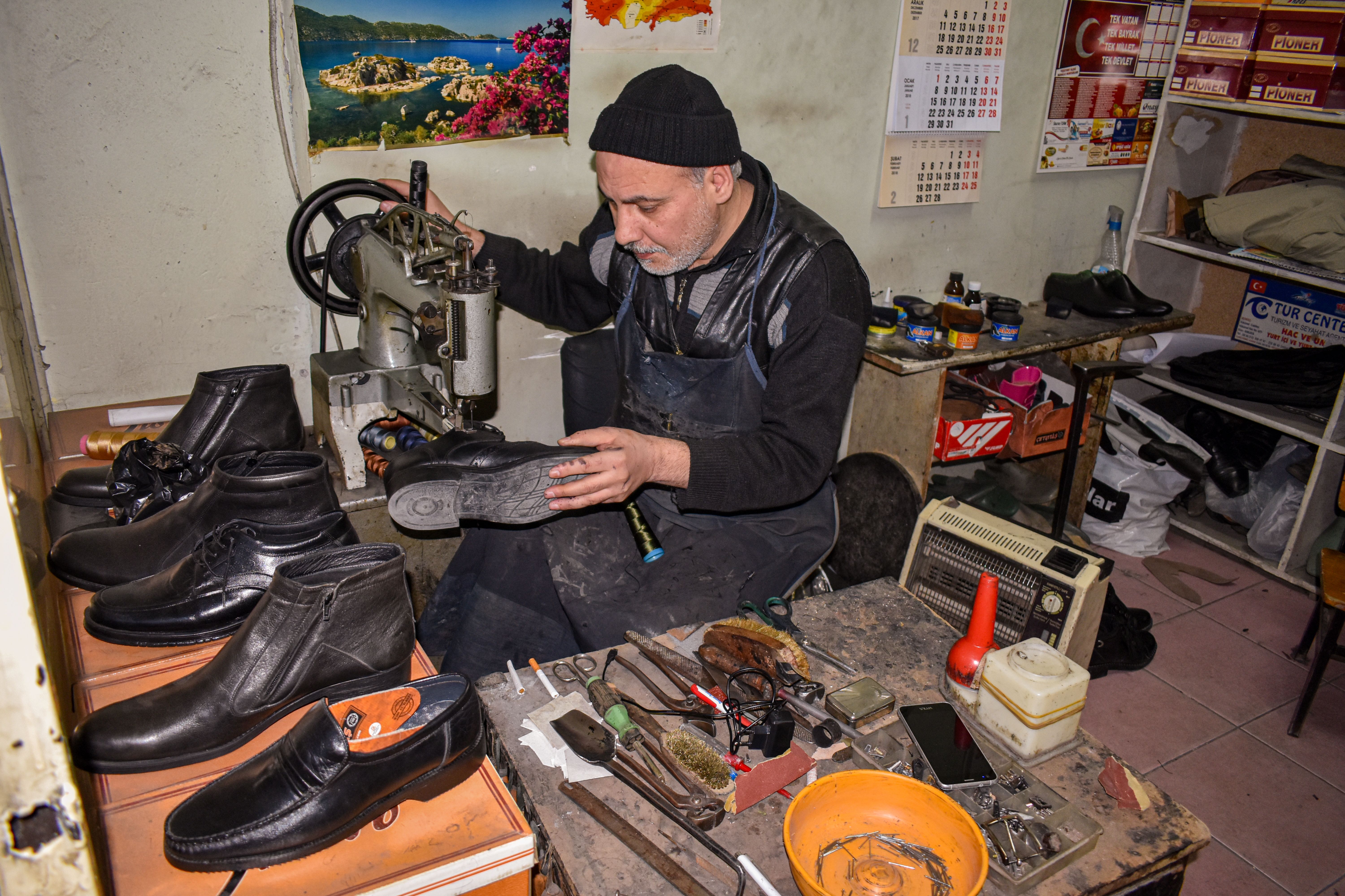 Shoe Repair Market Size, Research, Trend To 2035