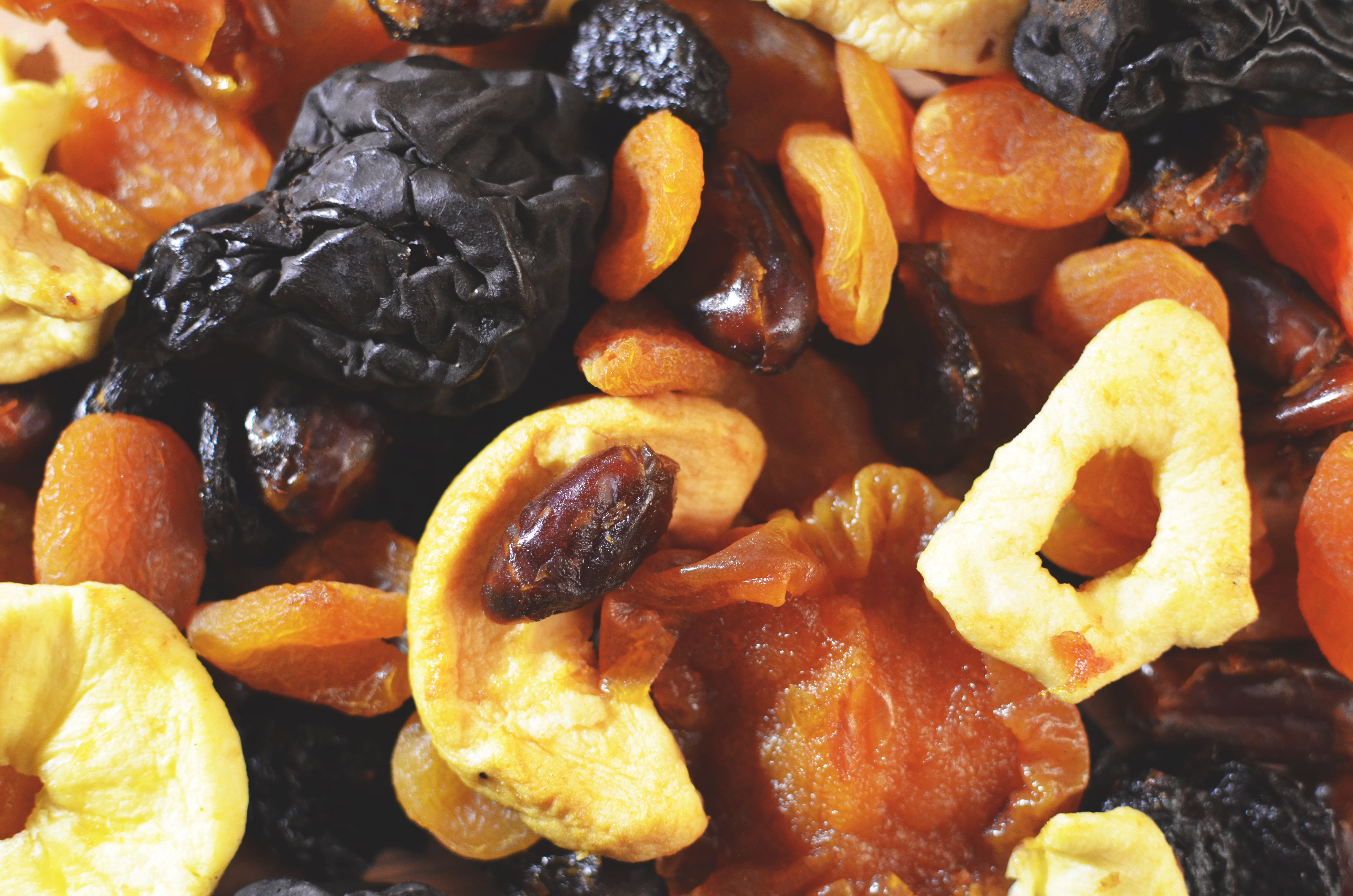 Low Sugar Fruit Snacks Market: Powering the Next Snacking Revolution