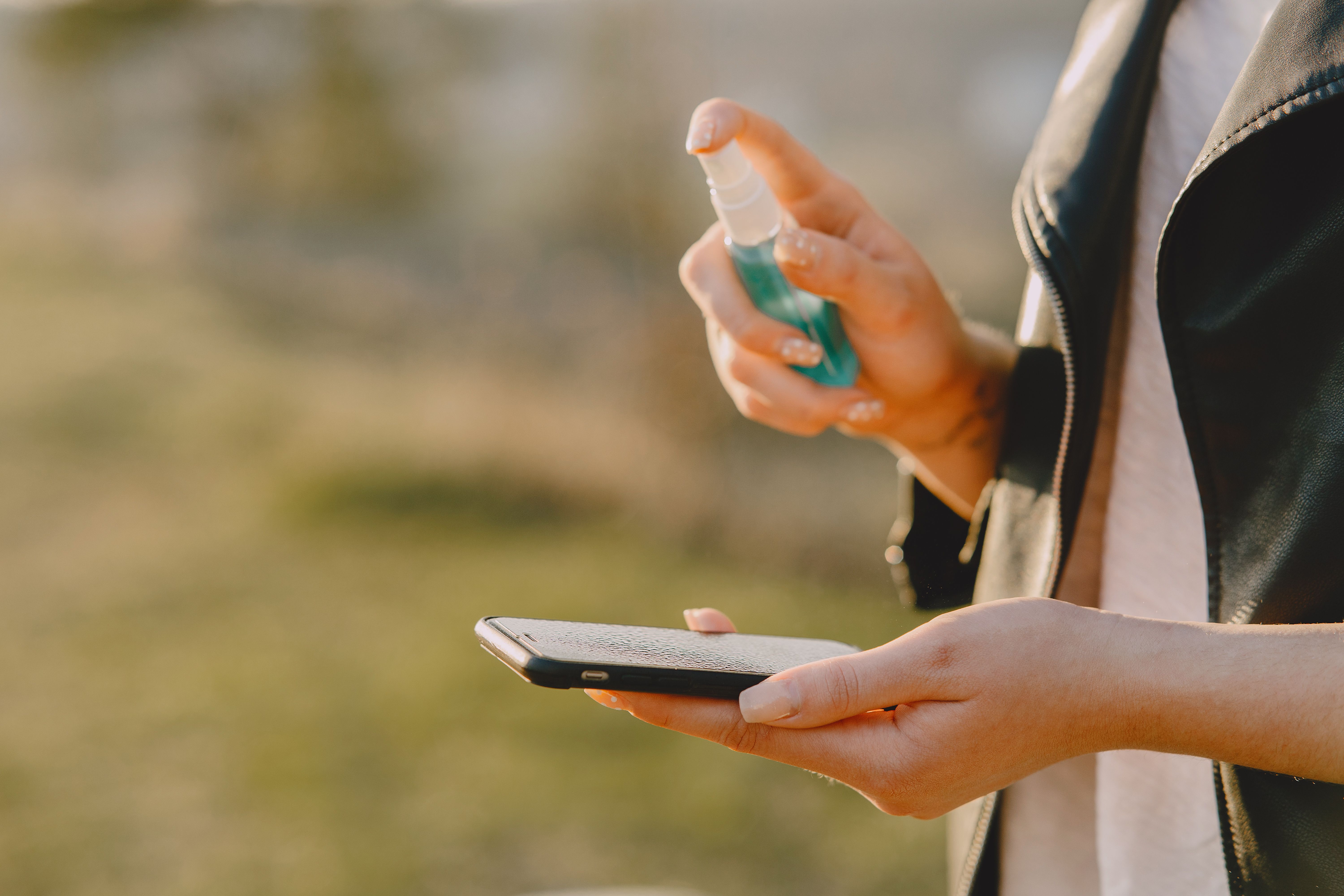 Global Smartphone Sanitizer Market Size, Share and Growth Analysis