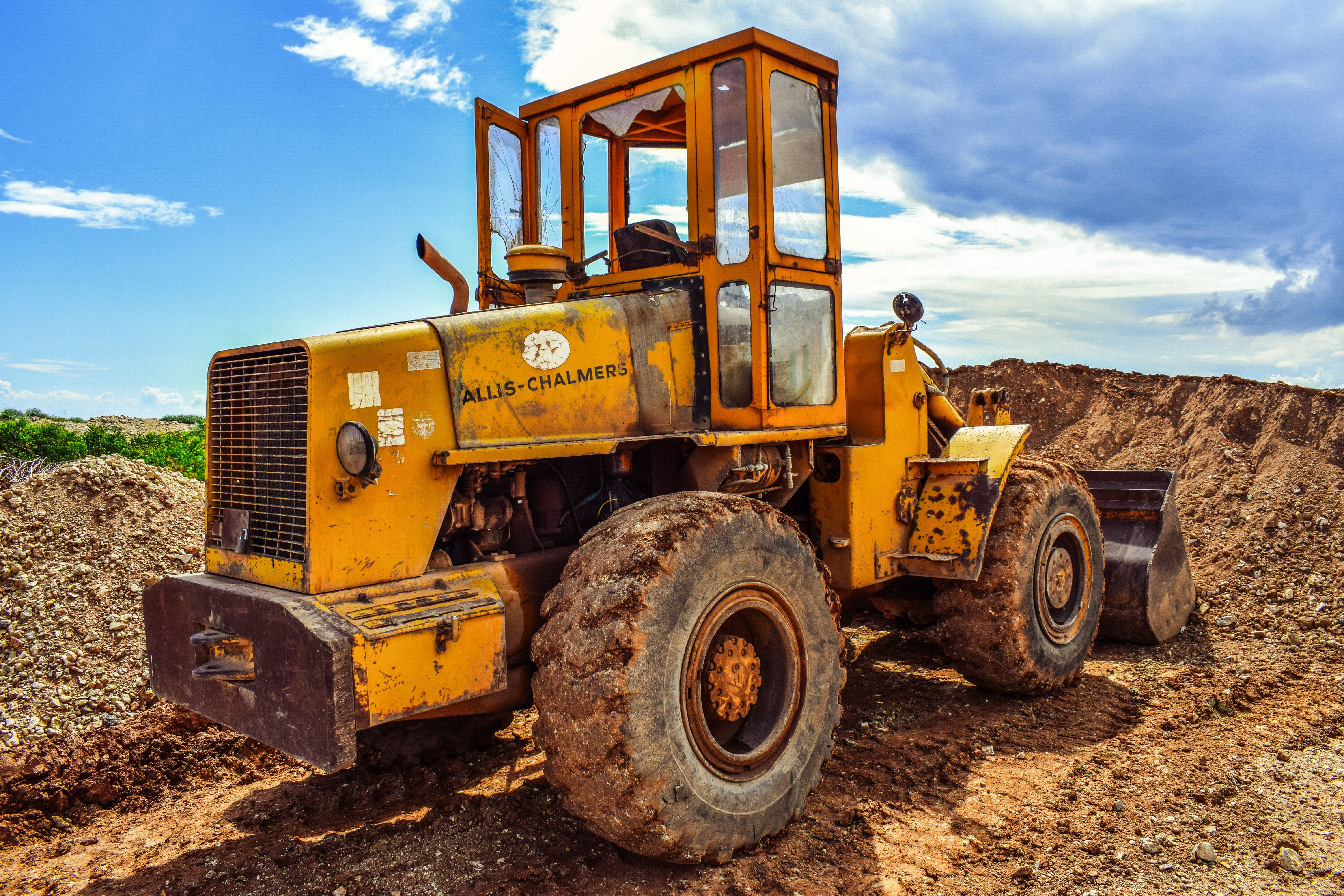 Loaders Market Growth Report